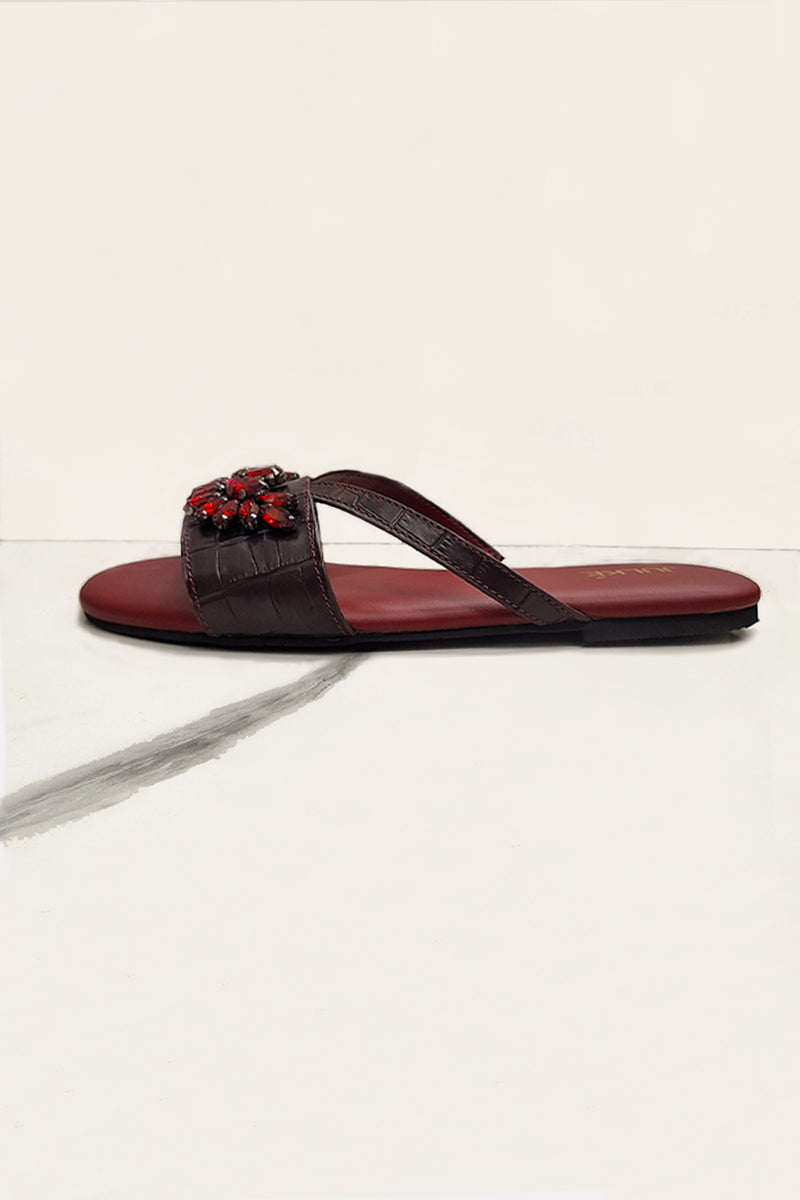 Women leather summer flats in maroon colour with croc texture and red diamantes by JULKE